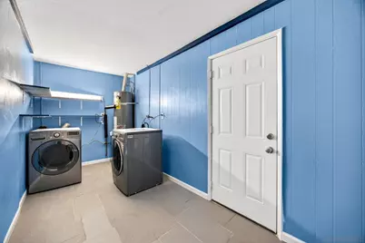  8450 Angila Dr, Santee, CA 92071 - Photo 37