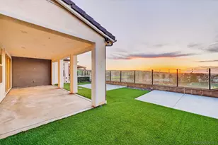 894 Camino Cantera, Chula Vista, CA 91913 - Photo 33