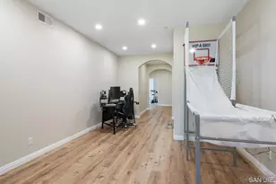 8301 Rio San Diego Dr, San Diego, CA 92108 - Photo 11