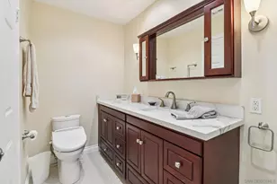 6038 Cirrus St, San Diego, CA 92110 - Photo 15