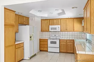 11015 Vivaracho Way, San Diego, CA 92124 - Photo 15