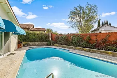  11015 Vivaracho Way, San Diego, CA 92124 - Photo 3
