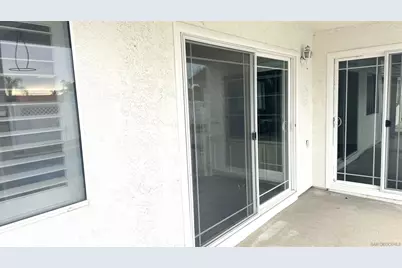  39607 Firethorn Court, Murrieta, CA 92563 - Photo 15