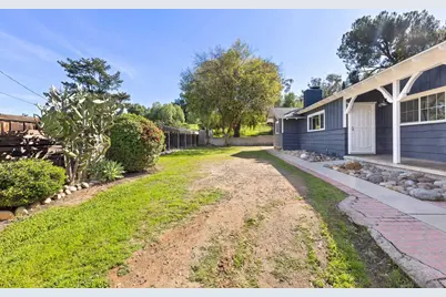  9313 Christina Ln, Lakeside, CA 92040 - Photo 9