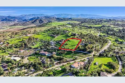  32039 Via Vera, Bonsall, CA 92003 - Photo 9