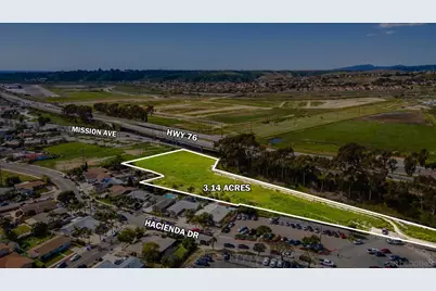  Hacienda Dr #1, Oceanside, CA 92058 - Photo 3