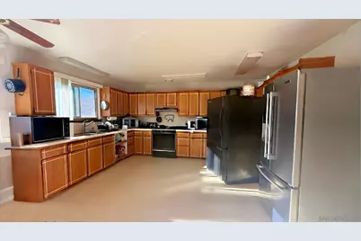  11041 Summit Avenue, Santee, CA 92071 - Photo 5