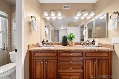  2210 Valley Rd, Oceanside, CA 92056 - Photo 17