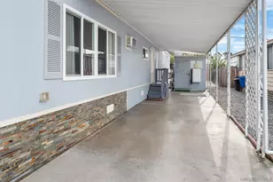 12 Bahia Ln, Oceanside, CA 92058 - Photo 33