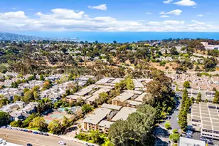 8870 Villa La Jolla Dr, La Jolla, CA 92037 - Photo 19