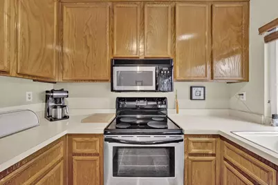  350 Windjammer Cir, Chula Vista, CA 91910 - Photo 17