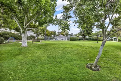  350 Windjammer Cir, Chula Vista, CA 91910 - Photo 37