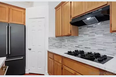  1090 Alexandra Ln, Encinitas, CA 92024 - Photo 11