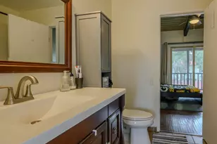 4202 Loma Riviera Ln, San Diego, CA 92110 - Photo 13