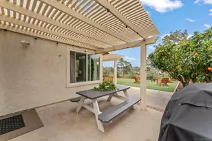 1938 Spyglass Cir, Vista, CA 92081 - Photo 37