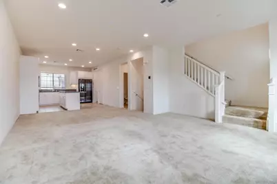  6012 Village Center Loop Rd #35, San Diego, CA 92130 - Photo 3