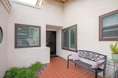  12825 Via Moura, San Diego, CA 92128 - Photo 5