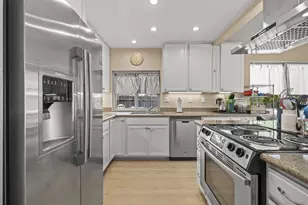 2396 Donnington Way, San Diego, CA 92139 - Photo 15