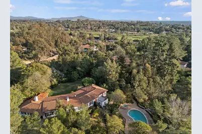  6141 Lago Lindo, Rancho Santa Fe, CA 92067 - Photo 3