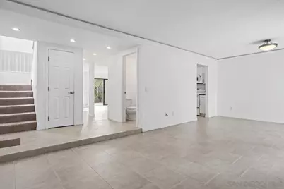  8725 Caminito Abrazo, La Jolla, CA 92037 - Photo 3