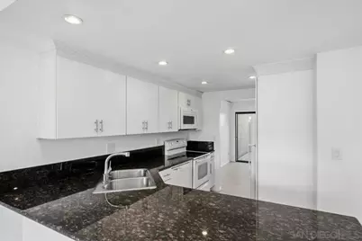  8725 Caminito Abrazo, La Jolla, CA 92037 - Photo 19