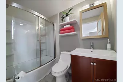  948 G Street #19, San Diego, CA 92101 - Photo 7