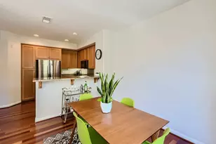 8761 Plaza Park Ln, San Diego, CA 92123 - Photo 5