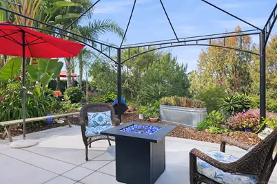  2726 Naples Ct, Carlsbad, CA 92010 - Photo 21