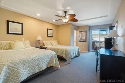  750 Island Court, San Diego, CA 92109 - Photo 5