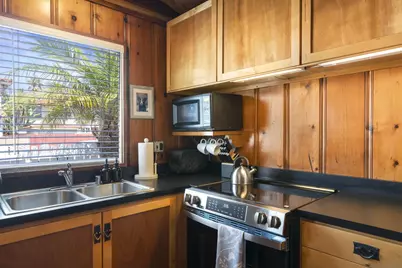  5123 Lotus St, San Diego, CA 92107 - Photo 9