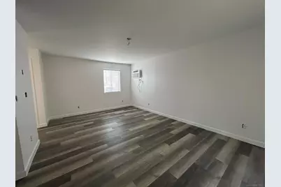  565 N Beech St, Escondido, CA 92025 - Photo 9