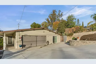  9144 Fanita Rancho Rd, Santee, CA 92071 - Photo 3