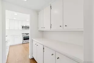 8988 Caminito Verano, La Jolla, CA 92037 - Photo 15