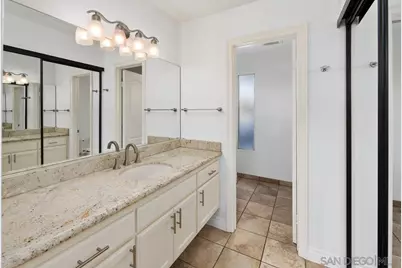  4013 Crown Point Dr #2, San Diego, CA 92109 - Photo 21