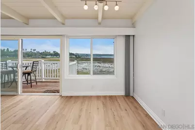  4013 Crown Point Dr #2, San Diego, CA 92109 - Photo 17