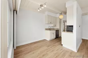 4013 Crown Point Dr, San Diego, CA 92109 - Photo 15