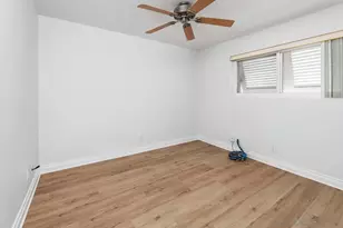 4013 Crown Point Dr, San Diego, CA 92109 - Photo 23