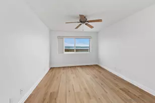 4013 Crown Point Dr, San Diego, CA 92109 - Photo 19