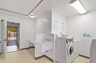 7835 Cowles Mountain Ct, San Diego, CA 92119 - Photo 37