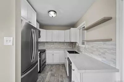  403 Sawtelle Ave, San Diego, CA 92114 - Photo 7