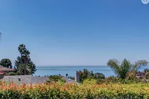 5512 Candlelight Dr, La Jolla, CA 92037 - Photo 5