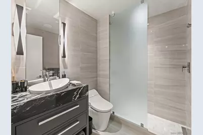  801 Ash St #801, San Diego, CA 92101 - Photo 29