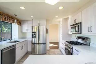 10137 Greenleaf Rd, Spring Valley, CA 91977 - Photo 13