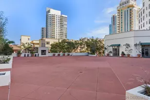 702 Ash St, San Diego, CA 92101 - Photo 45