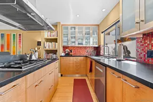 7962 Caminito Del Cid, La Jolla, CA 92037 - Photo 15