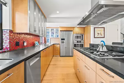  7962 Caminito Del Cid, La Jolla, CA 92037 - Photo 11