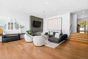 5663 Abalone Pl, La Jolla, CA 92037 - Photo 13