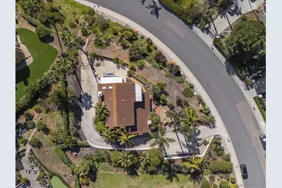  7340 Bolero St, Carlsbad, CA 92009 - Photo 17