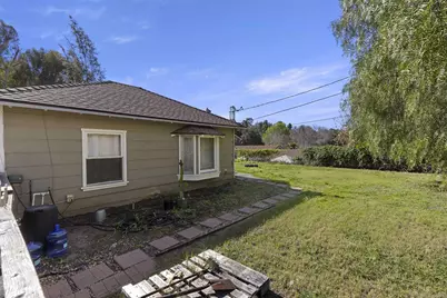  803 & 803 1/2 Taylor Street, Vista, CA 92084 - Photo 5