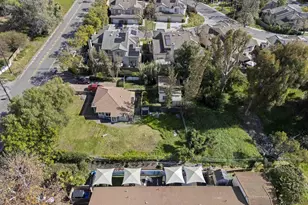 803 & 803 1/2 Taylor St, Vista, CA 92084 - Photo 19